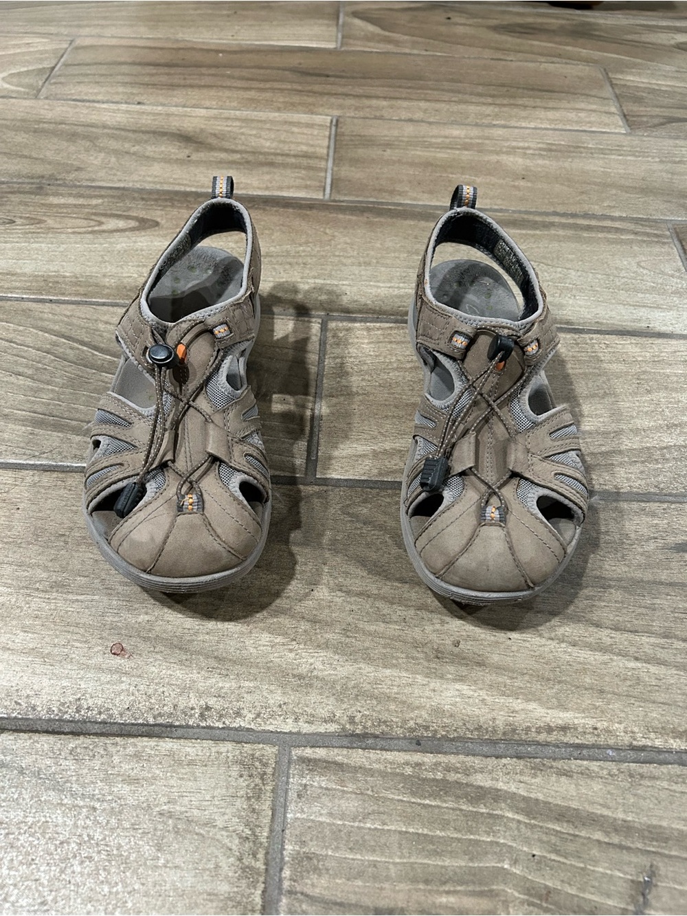 Women’s Brown Casual Closed-Toe Sandal - Outdoor Style